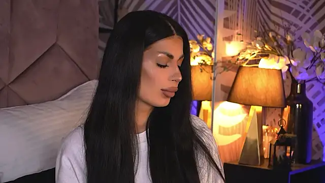 EvaRhea online show from February 2026 04:17:02 AM