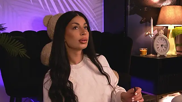 EvaRhea online show from February 2026 04:10:02 AM