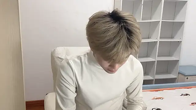 xiaoyang5200 online show from March 2026 10:59:01 AM