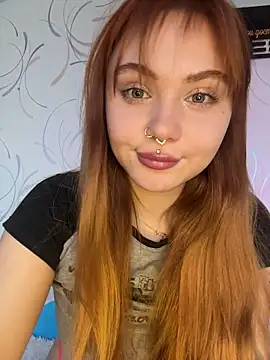 LunaMillie online show from February 2026 10:36:02 AM