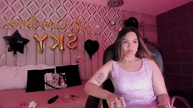 Sky Junne online show from February 2026 06:42:01 PM