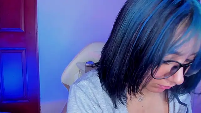 sophiievv online show from January 2026 07:56:02 PM