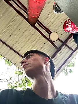 Snapshot of Luck__090 chatting on September 2025 07:05:01 PM Luck 090 online show from September 2025 07:05:01 PM