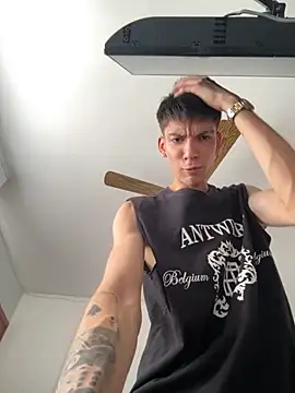 Snapshot of Luck__090 chatting on October 2025 05:01:01 PM Luck 090 online show from October 2025 05:01:01 PM