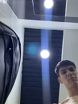 Snapshot of Luck__090 chatting on October 2025 01:38:01 AM Luck 090 online show from October 2025 01:38:01 AM