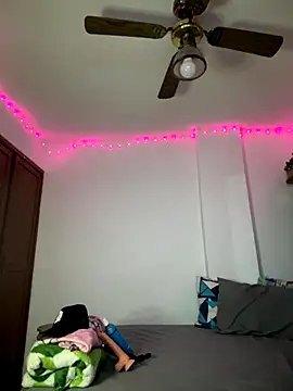 Snapshot of Luck__090 chatting on October 2025 02:01:02 AM Luck 090 online show from October 2025 02:01:02 AM