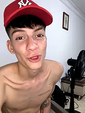 Snapshot of Luck__090 chatting on October 2025 02:30:01 AM Luck 090 online show from October 2025 02:30:01 AM