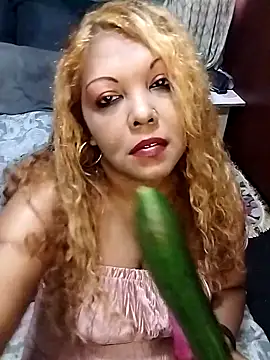 hemilynthomas2467 online show from December 2025 07:15:02 AM