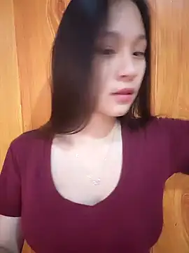 ChiecumBae online show from November 2025 02:11:02 AM