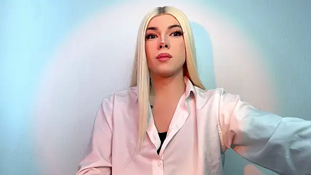 Snapshot of YourTrixie chatting on April 2026 05:51:02 AM YourTrixie online show from April 2026 05:51:02 AM
