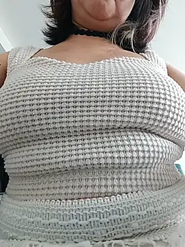 LylaVixxen online show from October 2025 05:47:01 PM