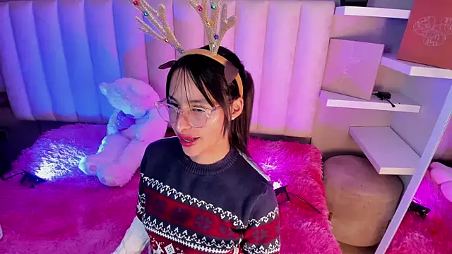 Annie  2 online show from December 2025 03:03:02 AM