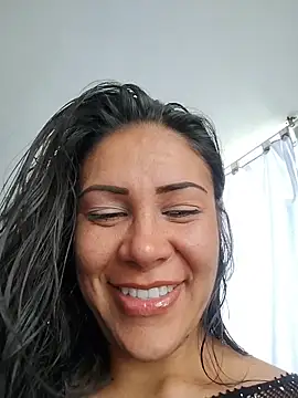 Snapshot of KittyHoleshot87 chatting on May 2026 04:48:01 PM KittyHoleshot87 online show from May 2026 04:48:01 PM