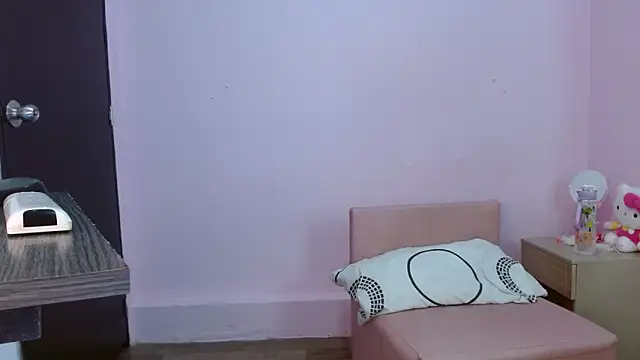 kiity horny  online show from September 2025 12:41:02 PM