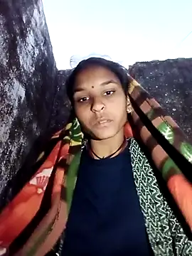 Idhika Jha online show from November 2025 12:57:02 AM