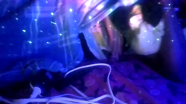 prettymaa online show from December 2025 06:08:02 AM