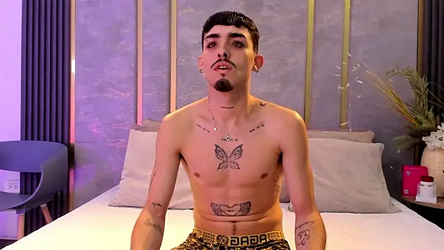 NikoStone  online show from October 2025 04:35:02 AM