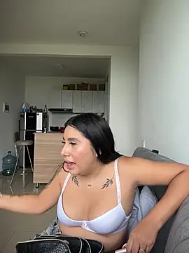 Sophie Dreamss online show from April 2026 07:58:01 PM