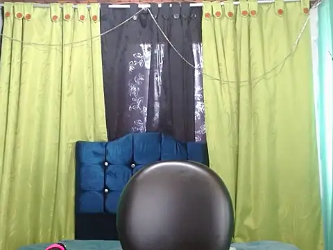 canelasexy 1 online show from July 2026 08:00:01 PM