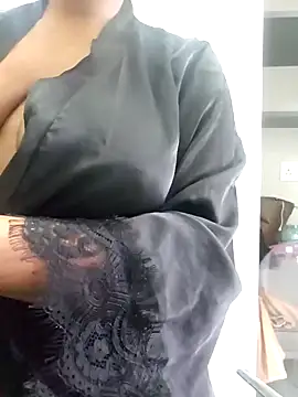 trickyOne online show from November 2025 06:22:01 AM