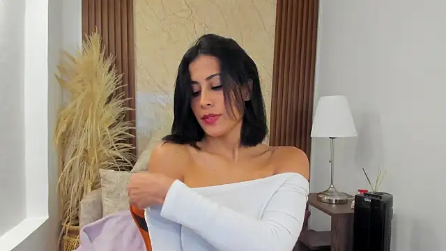 Thais kim online show from April 2026 11:46:02 AM