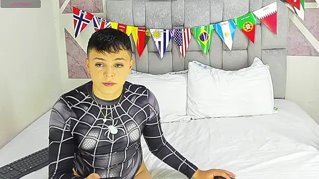 christopher Hot online show from July 2026 05:56:02 PM