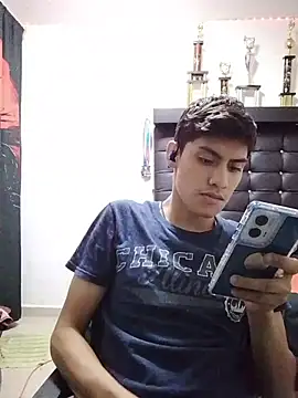 aispuro8505 online show from July 2026 06:09:01 AM