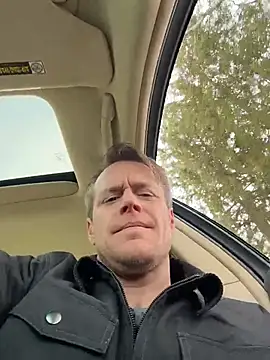 DILFiGuess11 online show from March 2026 03:15:02 PM