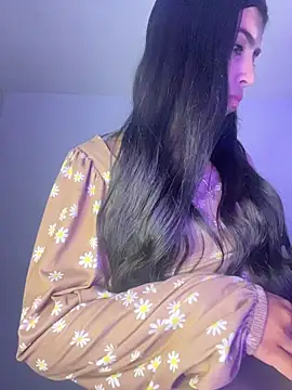 Snapshot of DianeSuns_ chatting on March 2026 04:39:01 AM DianeSuns online show from March 2026 04:39:01 AM