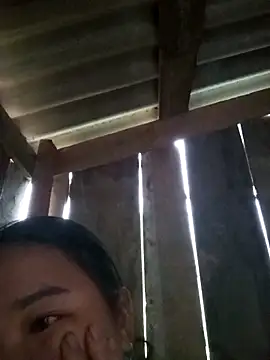 may-squirl online show from November 2025 11:38:02 PM