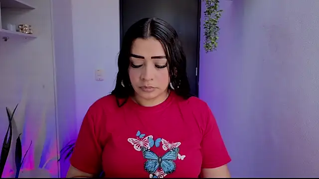 Kayleemorales online show from May 2026 03:50:01 PM