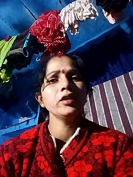 Jooli xx online show from January 2026 04:23:02 PM