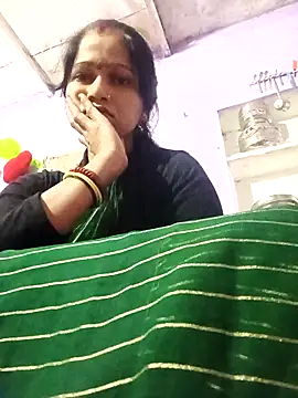 Jooli xx online show from February 2026 11:24:02 PM