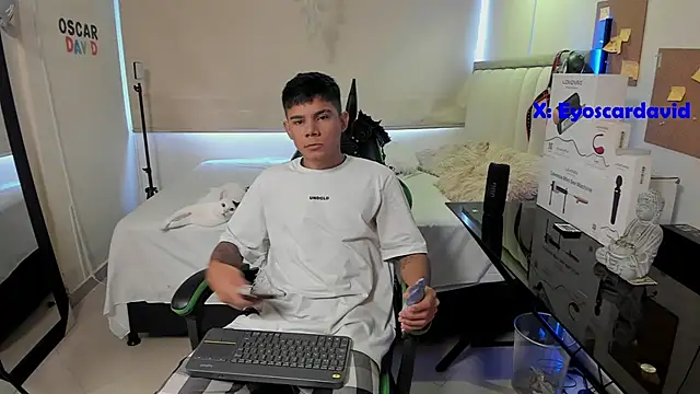 Jack castell online show from March 2026 10:36:02 PM