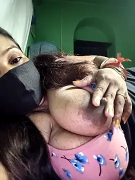 V-hot-swiet online show from November 2025 11:59:02 PM