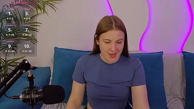 MelanieHenders online show from September 2025 10:30:02 AM