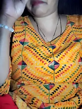 Alina-khan online show from February 2026 06:50:01 PM