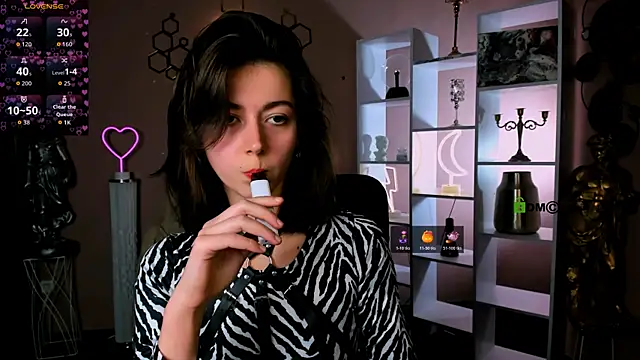 kitniss dreamy online show from November 2025 08:47:02 PM