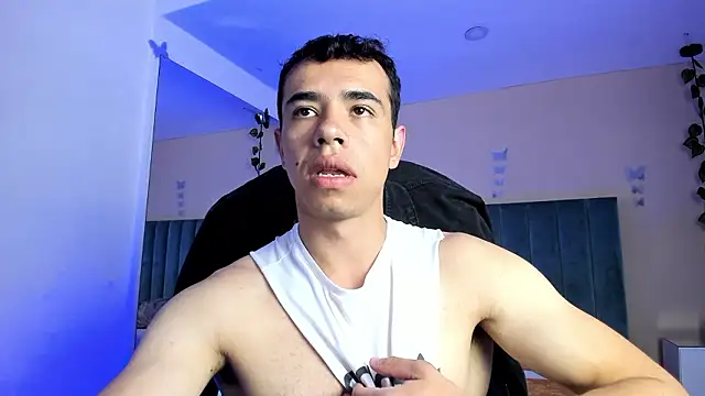 Muscle Scott online show from February 2026 01:43:01 PM