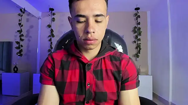 Muscle Scott online show from March 2026 01:29:02 PM