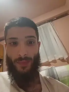 Snapshot of eetme827 chatting on November 2025 08:52:01 PM eetme827 online show from November 2025 08:52:01 PM