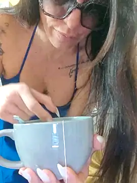 Snapshot of sexy7883 chatting on January 2025 12:23:01 AM sexy7883 online show from January 2025 12:23:01 AM