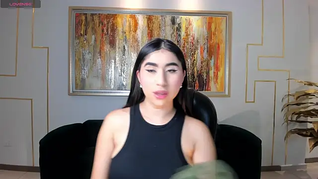 Snapshot of MayaMoretti_ chatting on October 2025 03:18:01 AM MayaMoretti online show from October 2025 03:18:01 AM