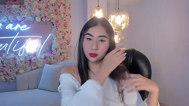 Snapshot of MayaMoretti_ chatting on October 2025 03:29:01 AM MayaMoretti online show from October 2025 03:29:01 AM