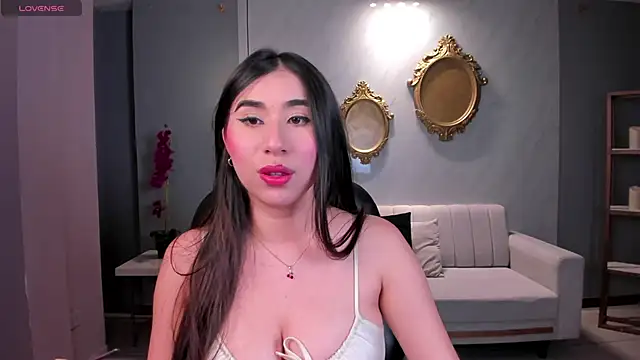 Snapshot of MayaMoretti_ chatting on November 2025 05:07:01 AM MayaMoretti online show from November 2025 05:07:01 AM