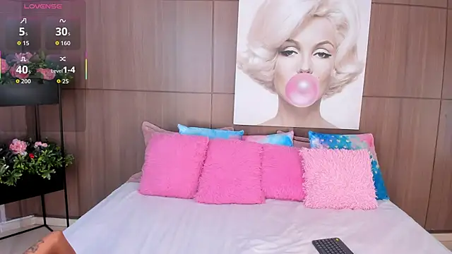 ImaniOkoye online show from November 2025 10:12:02 AM