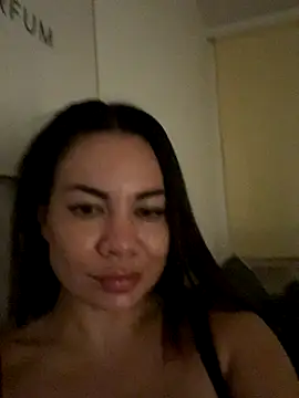 Snapshot of SweetMeiiii chatting on October 2025 07:14:02 PM SweetMeiiii online show from October 2025 07:14:02 PM