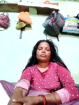 Snapshot of Sapna_ji45 chatting on September 2025 06:04:01 AM Sapna ji45 online show from September 2025 06:04:01 AM