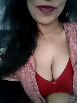 Deepa Sharma143 online show from April 2026 01:42:02 AM