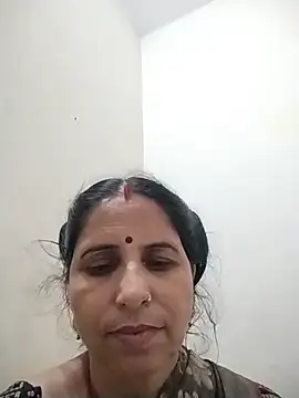 Snapshot of Hot_liya54 chatting on June 2026 03:43:01 PM Hot liya54 online show from June 2026 03:43:01 PM